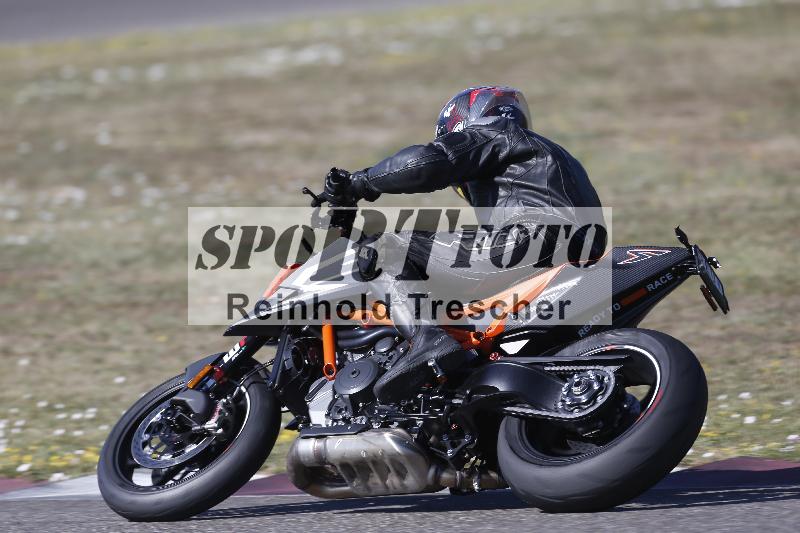 /35 07.08.2026  Discover the Bike ADR/Race 3 rot/72